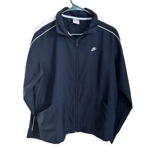 Nike Full-Zip Boys Windbreaker Jacket, Youth XL 16–18, Black w/ White Stripe